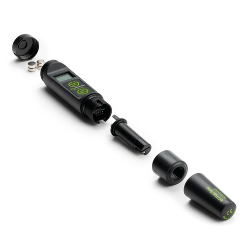Milwaukee MW803 MAX Waterproof Low Range 4-in-1 pH / EC / TDS/Temp Tester with Replaceable Probe