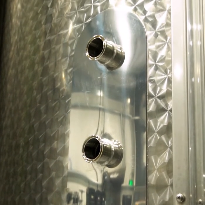 Close-up of a reinforced tri-clamp ferrule